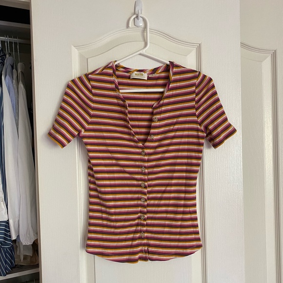 Anthropologie Maeve Ribbed Knit Button Up Tee - Picture 2 of 4